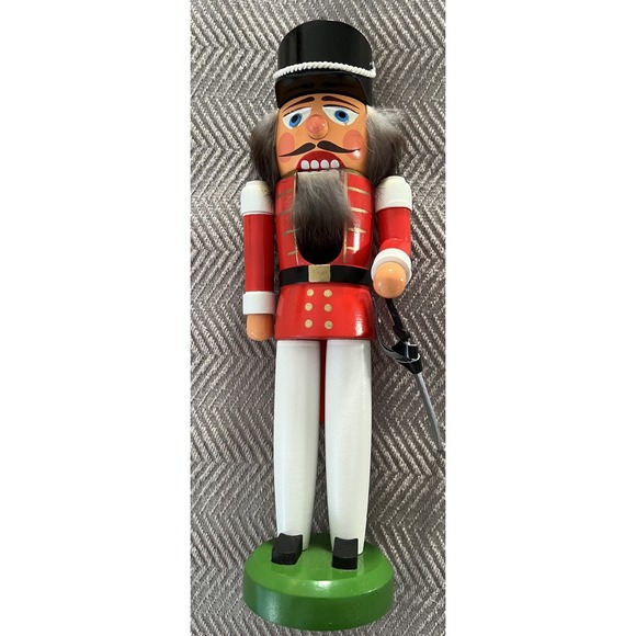 Vintage German NUTCRACKER VEB Holz und Drechslerwaren Rothenthal 11" - Picture 2 of 15
